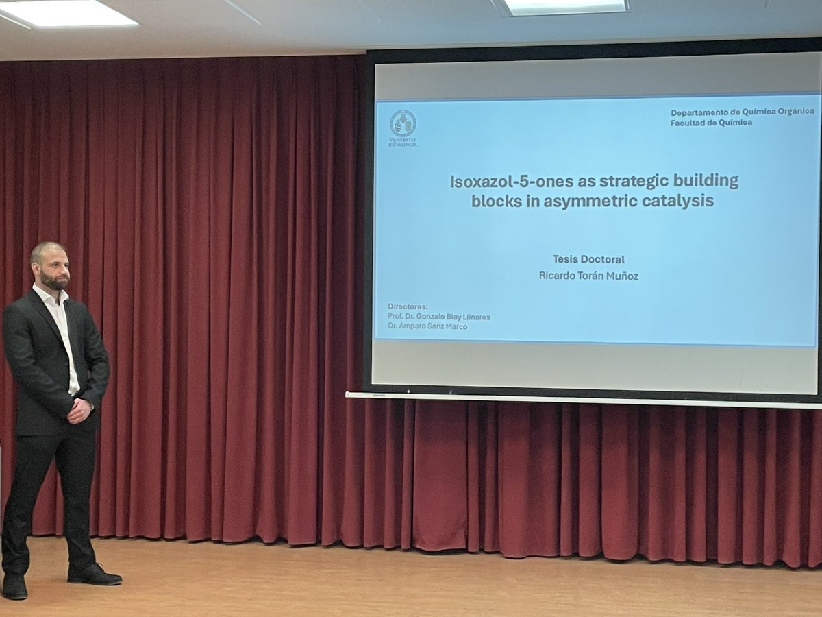 Amparo Sanz-Marco (@asanzmarco) on Twitter photo Very proud of <a href="/RicardoToran/">Ricardo Torán</a>, the newest Doctor in <a href="/AsymCat/">AsymCat Group</a>, for his great PhD defense and for all these years of hard work in isoxazol-5-ones as strategic building blocks in asymmetric catalysis. Congratulations! <a href="/FacQuimicaUV/">@FacultatQuimicaUV</a> Very proud of <a href="/RicardoToran/">Ricardo Torán</a>, the newest Doctor in <a href="/AsymCat/">AsymCat Group</a>, for his great PhD defense and for all these years of hard work in isoxazol-5-ones as strategic building blocks in asymmetric catalysis. Congratulations! <a href="/FacQuimicaUV/">@FacultatQuimicaUV</a>