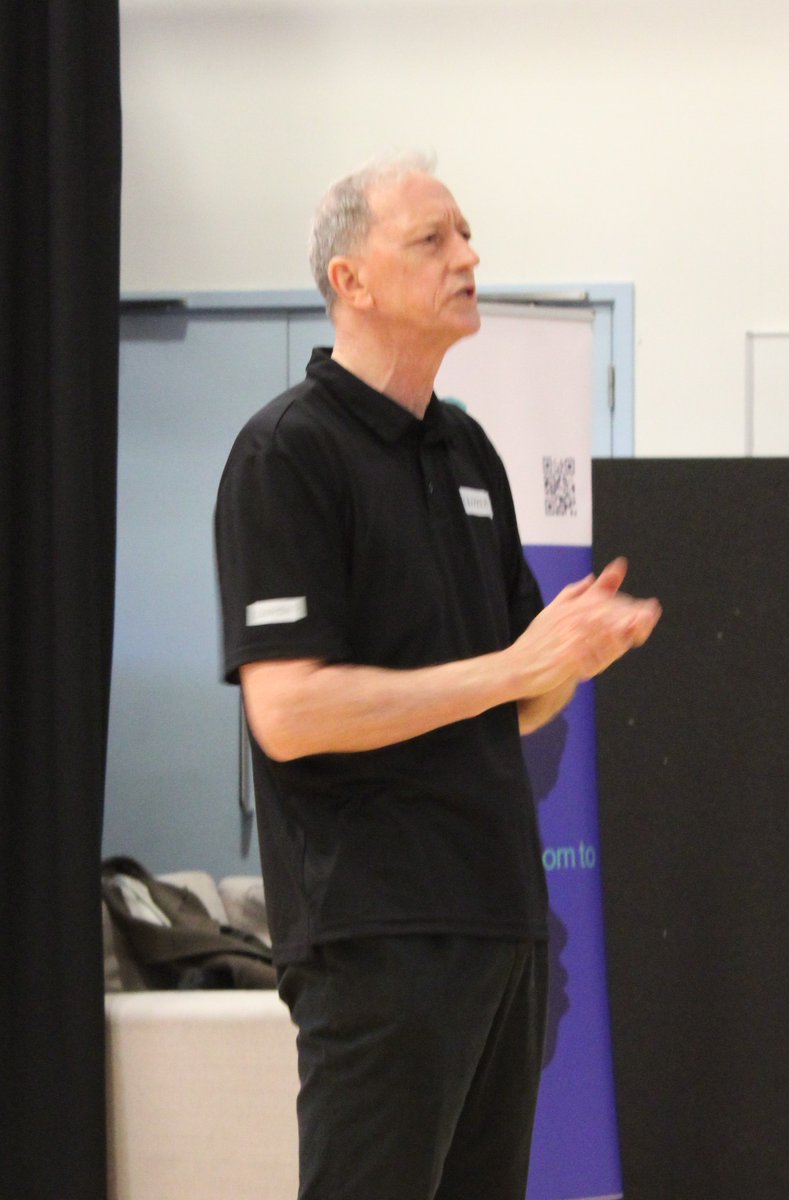 This week we welcomed guest speakers from Lloyd's of London, a specialist global insurance marketplace.  They spoke to our Year 10s about inclusive futures in the insurance industry.  Thank you for a very informative and inspiring presentation <a href="/LloydsofLondon/">Lloyd's</a> <a href="/ArkSchools/">Ark Schools & Ventures</a>