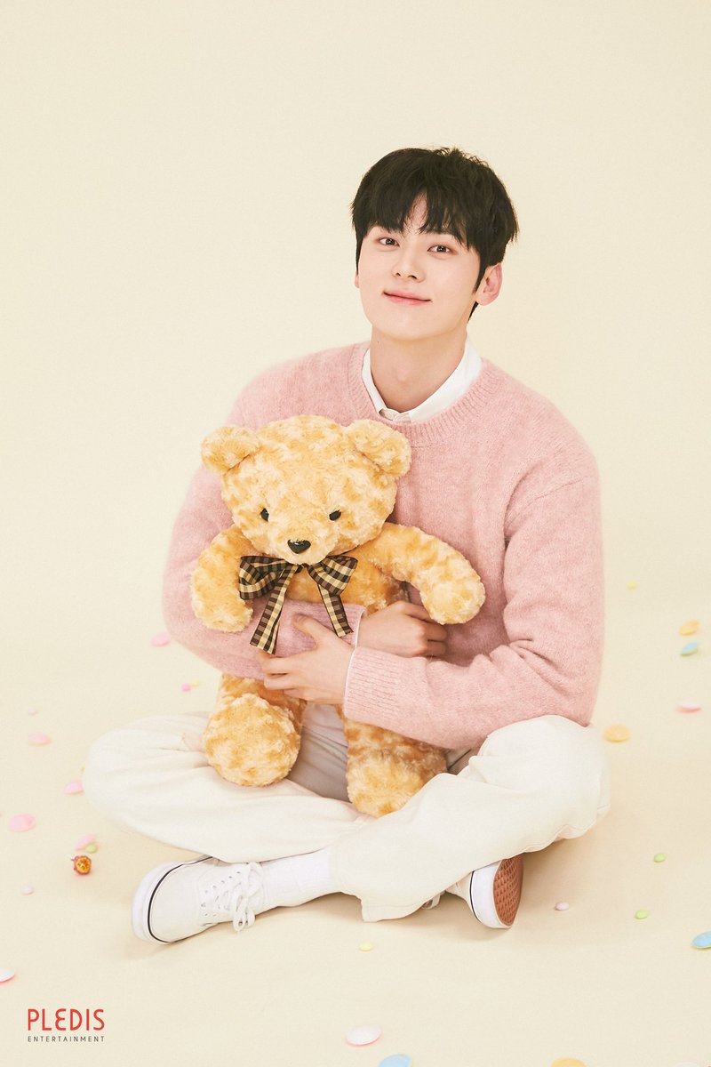Emperortic's tweet photo. 민현이랑 🐻
너무 귀여워 https://t.co/IS0qSnhCQs