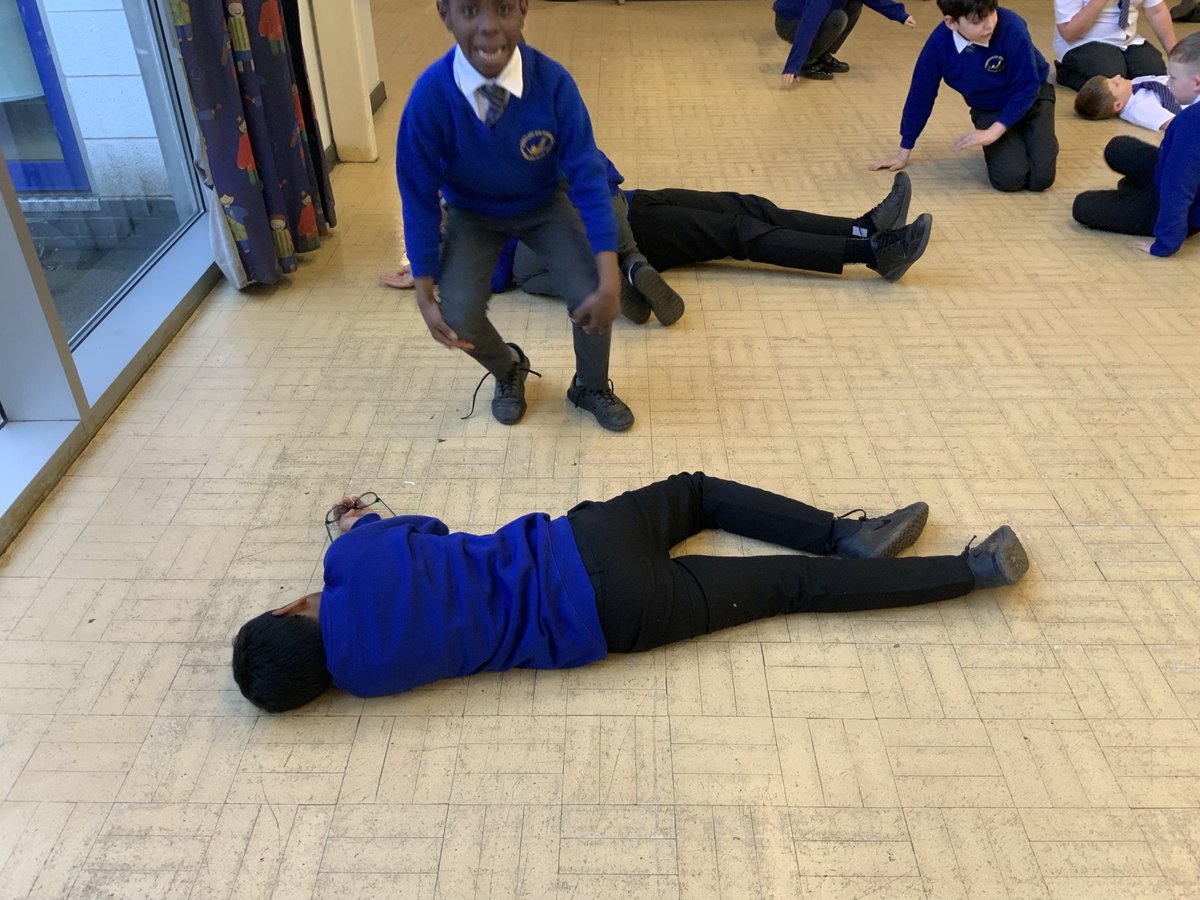 Outdoor Learning (@outdoorsleader) on Twitter photo In PHSE, 5NW have been learning how to put someone into the recovery position. #KingslandPHSE <a href="/wilson_kaw/">Miss. Wilson</a> In PHSE, 5NW have been learning how to put someone into the recovery position. #KingslandPHSE <a href="/wilson_kaw/">Miss. Wilson</a>