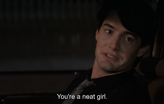 TheCinesthetic's tweet photo. Blue Velvet (1986) dir. David Lynch https://t.co/GHFGA6HSK8