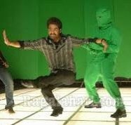 rebelismxx's tweet image. Oreyy 🤯 eedi Dance kuda VFX na ? 
Single Take artist ani Em Ruddaaru ra andaru 🤯🙏🏻

Height ki Stool , Dance ki VFX 👌🏻