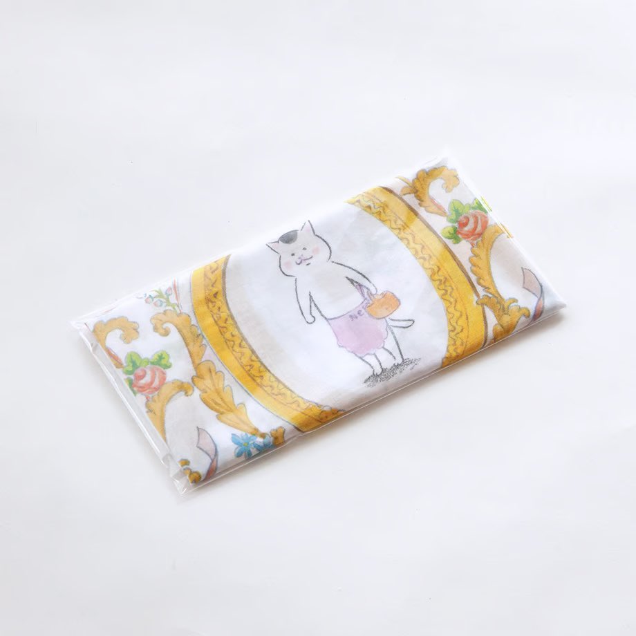 groovisions tweet media