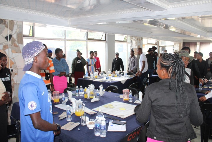 CWGH1's tweet image. #HandsON #SRHR @CWGHTeam assisting youths from Mangwe, Bubi, Bulawayo and Masvingo identifying key advocacy issues on SRHR in their respective  areas, develop advocacy plans &amp;amp;  identify allies to support their campaigns. #GBV @YetTrust