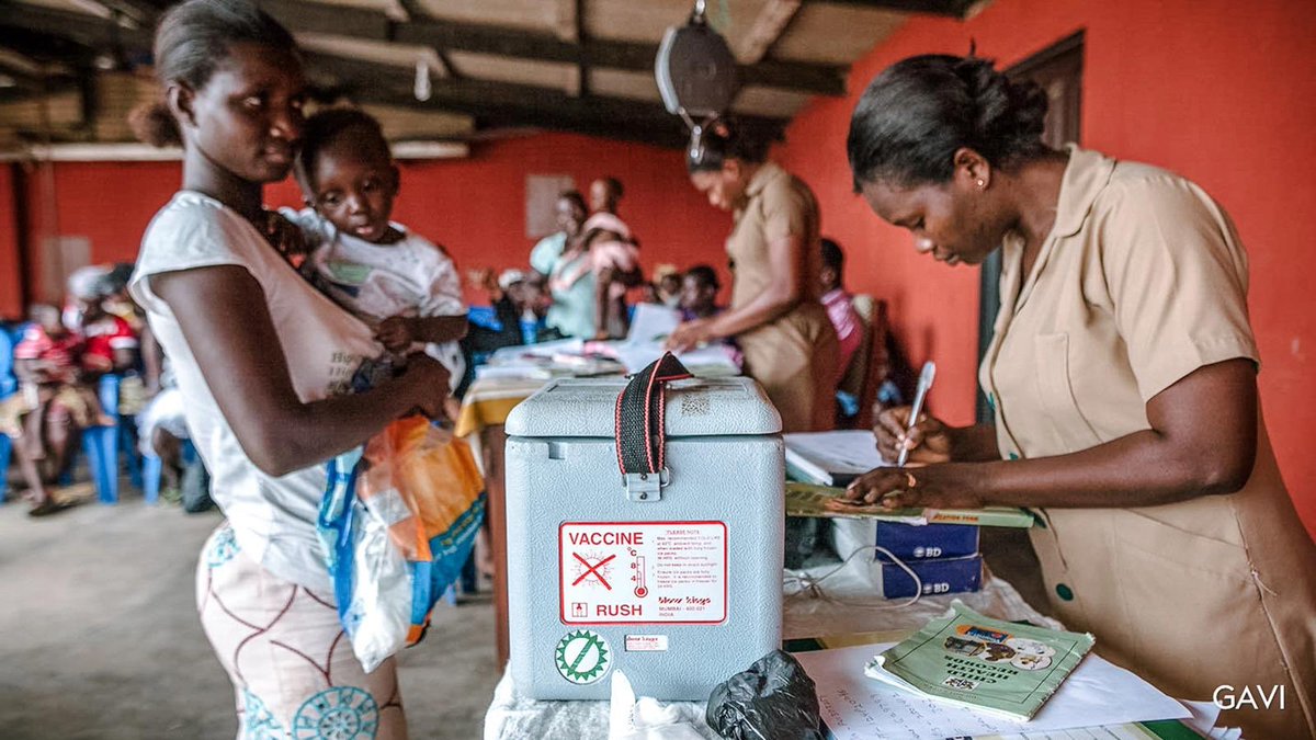 #Cooperazioneitaliana 🇮🇹 supports <a href="/CEPIvaccines/">CEPI</a> to  accellerate research and development of new vaccines against emerging infectious diseases capable of threatening global health, ensuring their accessibility in middle and low income countries.