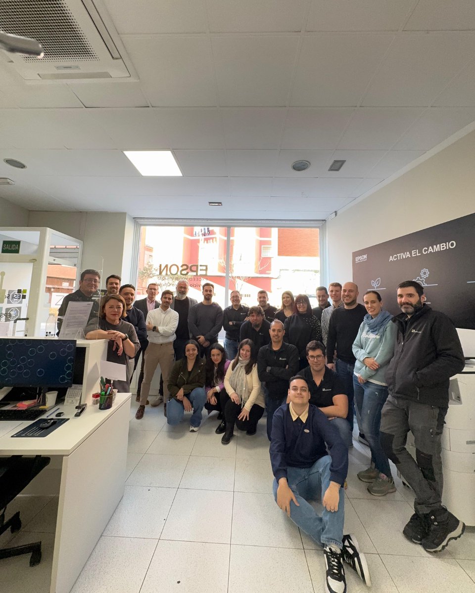 Primera reunión general de ESI Soluciones en 2025 🔚

Cerramos febrero con una reunión general en la que analizamos la evolución de la empresa y compartimos avances clave en distintas áreas. 

¡Seguimos avanzando con ilusión! 💡

#esisoluciones #equipazo #nuevosretos #zaragoza