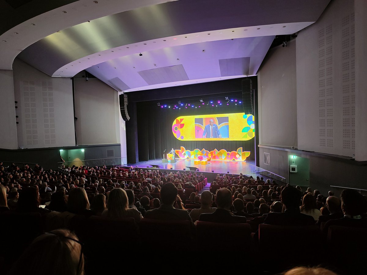 Make Education Great Again (MEGA)

A MEGA idea from <a href="/MannyBotwe/">Manny Botwe</a> 
Everyone is paying attention just hope <a href="/bphillipsonMP/">Bridget Phillipson</a> et (and the department) are really listening 
 
Remaining hopeful, optimistic for a Brighter Future <a href="/ASCL_UK/">ASCL</a>