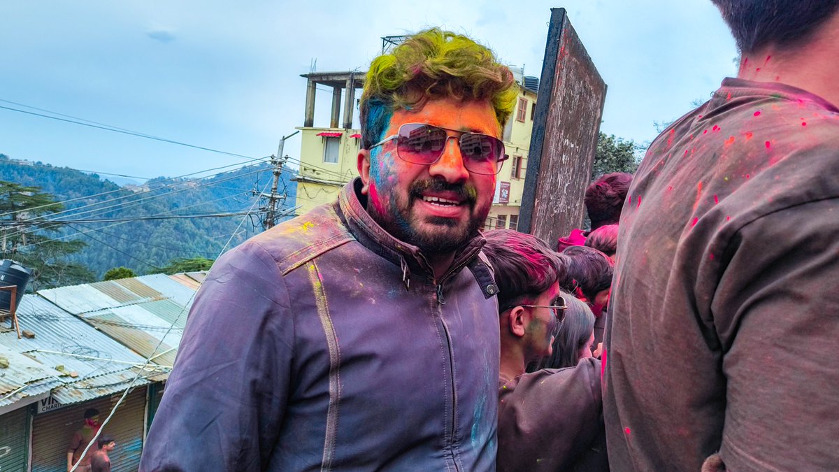 Happy holi

#holi
#happyholi
#shimla
#hpu