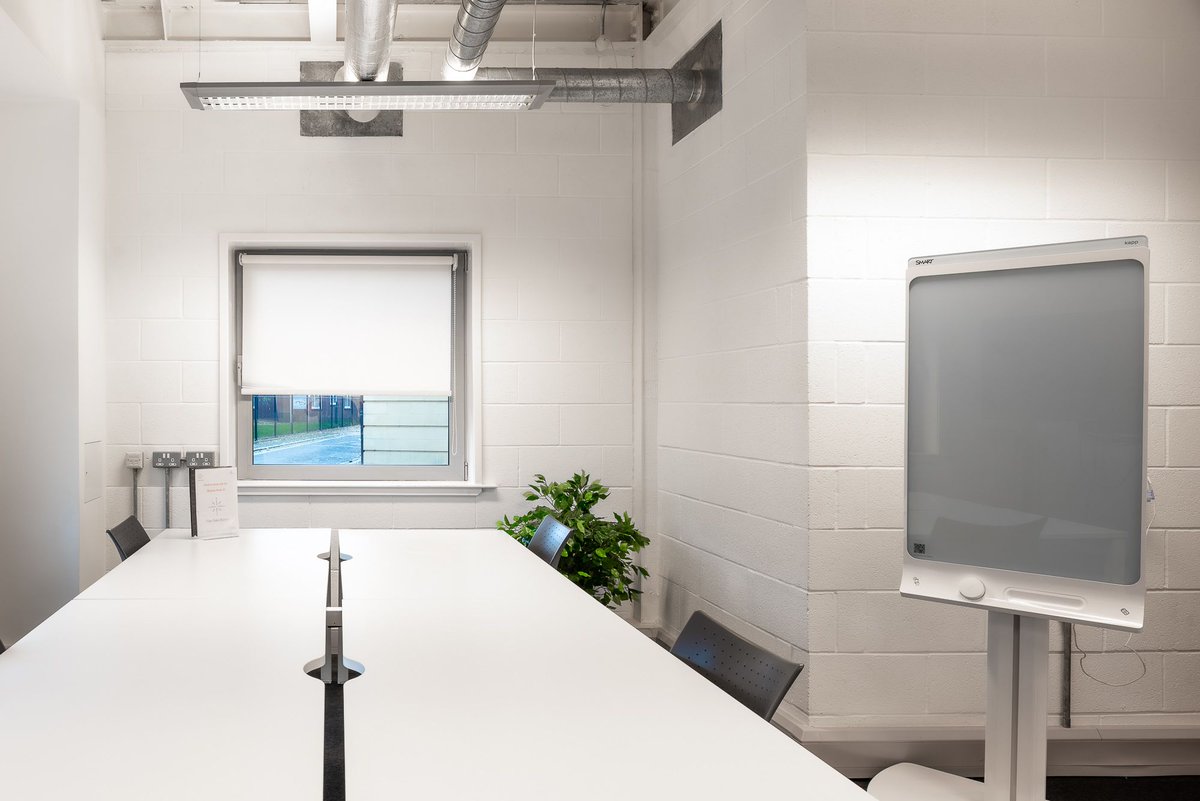 Need a professional space for your #meetings?

<a href="/ConnectDerby/">Connect Derby</a>, we understand the importance of convenience and cost-effectiveness.

Our #MeetingRoom Bundles will help you save time and money.

Find out more: connectderby.co.uk/services/meeti…