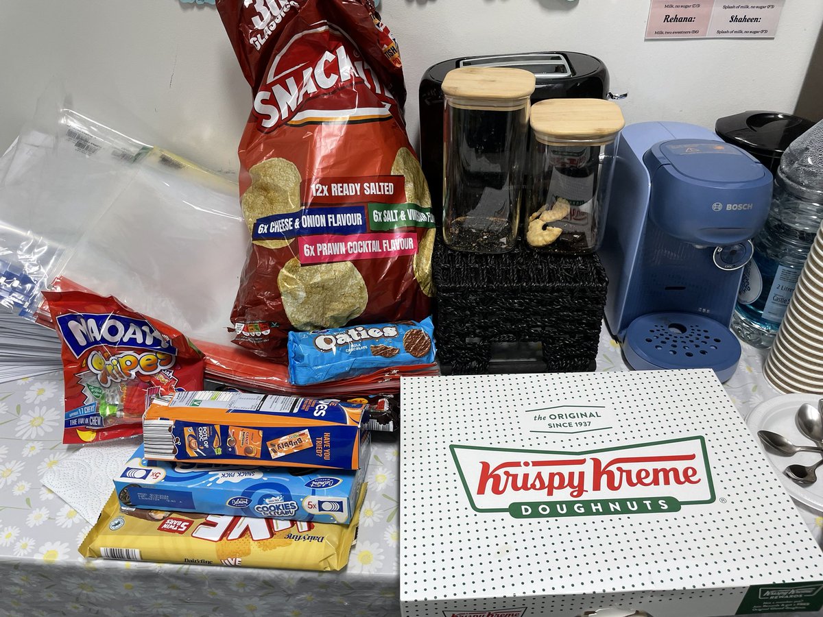 Carl Belle (@cblearn22) on Twitter photo Dropped off some treats to the amazing English & Maths teams! Fueling their hard work as they power through Year 11 mock marking. Massive thank you to all <a href="/ChilternA/">ChilternAcademy</a> staff for their dedication! 🍎🍪 #MockExams Dropped off some treats to the amazing English & Maths teams! Fueling their hard work as they power through Year 11 mock marking. Massive thank you to all <a href="/ChilternA/">ChilternAcademy</a> staff for their dedication! 🍎🍪 #MockExams