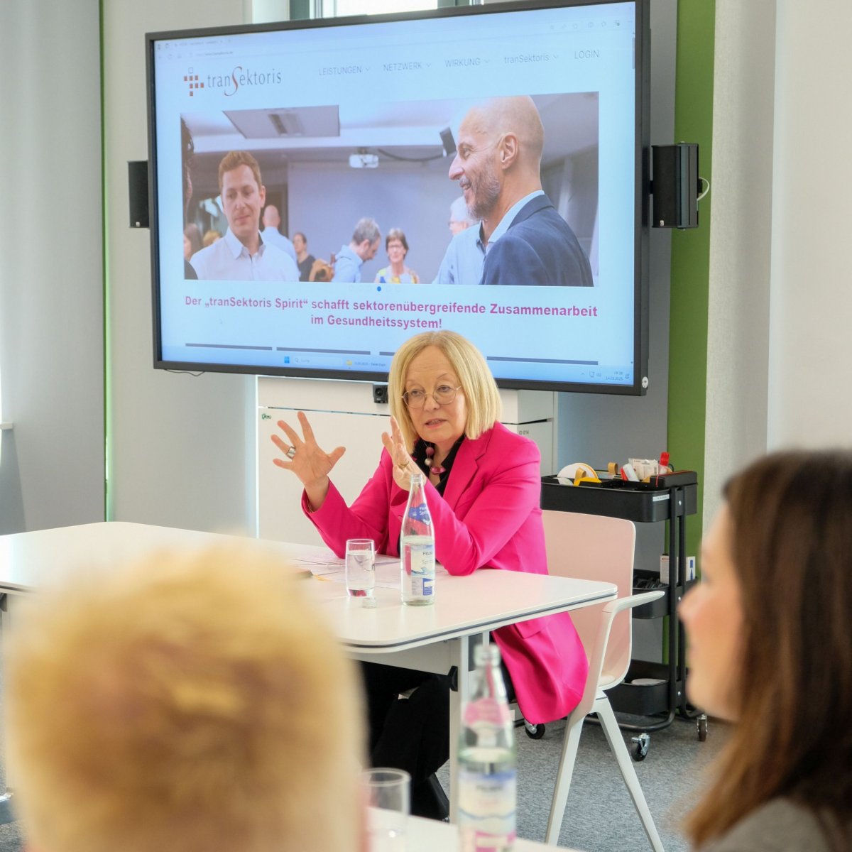 #AOKBayern als Gastgeberin für #tranSektoris: Die Gesundheitskasse lud zum sektorübergreifenden Netzwerken nach Nürnberg ein und tauschte sich über neue, innovative Projekte aus.