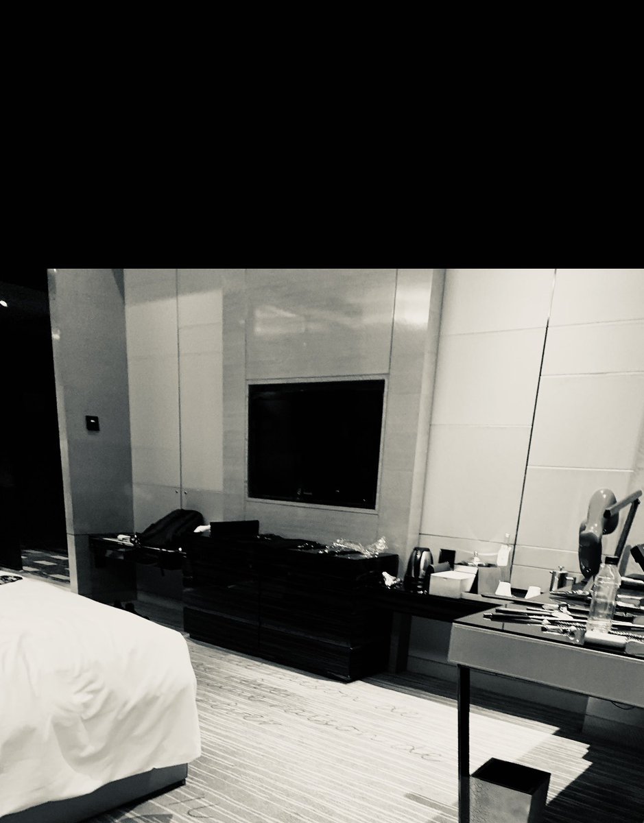 有推友总喊我催更 我只能说连私信都懒得回的我怎么更新啊🤦🏻 那我只能说过段时间更 原谅我这个大懒人