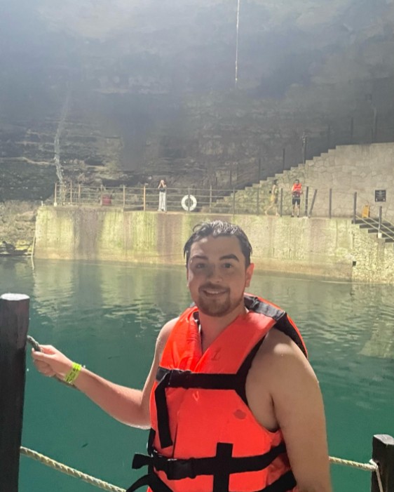 📌 La felicidad no es un destino. Si siempre esperas a "cuando tenga X", seguirás postergándola.

¿Estás disfrutando tu presente?

#felicidad #crecimiento