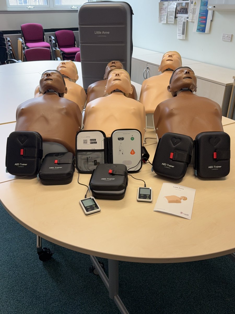 NES Clinical Skills Managed Educational Network (@csmen1) on Twitter photo Very excited to receive our new stackable Little Annes & AED trainer kit for the <a href="/NHS_Education/">NHS Education for Scotland (NES)</a> #MobileSkillsUnit. Six QCPR manikins and six AEDs. Maximising space available whilst increasing #communityCPRtraining on the MSU across Scotland. 🙌 Very excited to receive our new stackable Little Annes & AED trainer kit for the <a href="/NHS_Education/">NHS Education for Scotland (NES)</a> #MobileSkillsUnit. Six QCPR manikins and six AEDs. Maximising space available whilst increasing #communityCPRtraining on the MSU across Scotland. 🙌