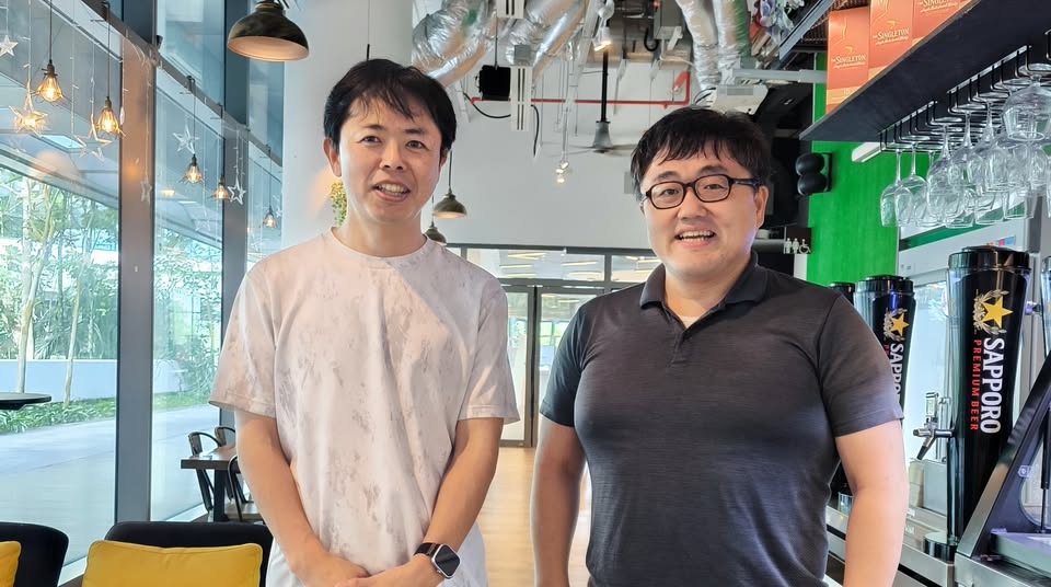 michinaoh's tweet image. Professor Nagai from Toyohashi University of Technology visited our group for a year. My team and I are grateful for the invaluable knowledge and support he provided during his stay. Thank you very much, and we look forward to continuing the collaboration with your group!