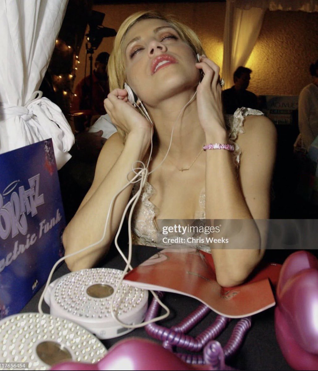 classifiedhoe's tweet image. Listening to MAYHEM right now like