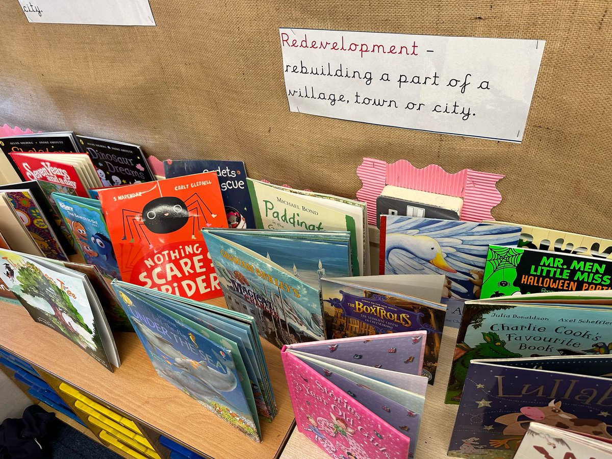 Colmers_FarmPS's tweet image. Here are some more pictures of our fantastic mini pop up swap shops! 🤩 Thanks to the @lonbookproject for donating the fantastic books for our children! We hope you all had a fantastic world book day, with some excellent books to read in your Readathon! 📚📖 @ExcelsiorMAT #WBD25