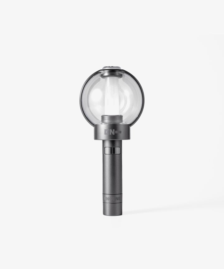 simcstore's tweet photo. [pre] ENHYPEN OFFICIAL LIGHT STICK 🤍

🚢 1,490฿ (รอ 20-25 วัน)
✈️ 1,590฿ (รอ 7-10 วัน)

♡ เก็บรอบเดียว แถมถ่าน daiso ฟรีทุกแท่ง
♡ มัดจำ 700 ชำระที่เหลือตอนถึงไทย
♡ ค่าส่งเหมาๆ ems 40฿

🛒 สนใจสั่งซื้อ dm 
#ตลาดนัดenhypen #ตลาดนัดเอนจีน 
#WALKTHELINE_IN_BANGKOK แท่งไฟ https://t.co/DAfeiOvfLF