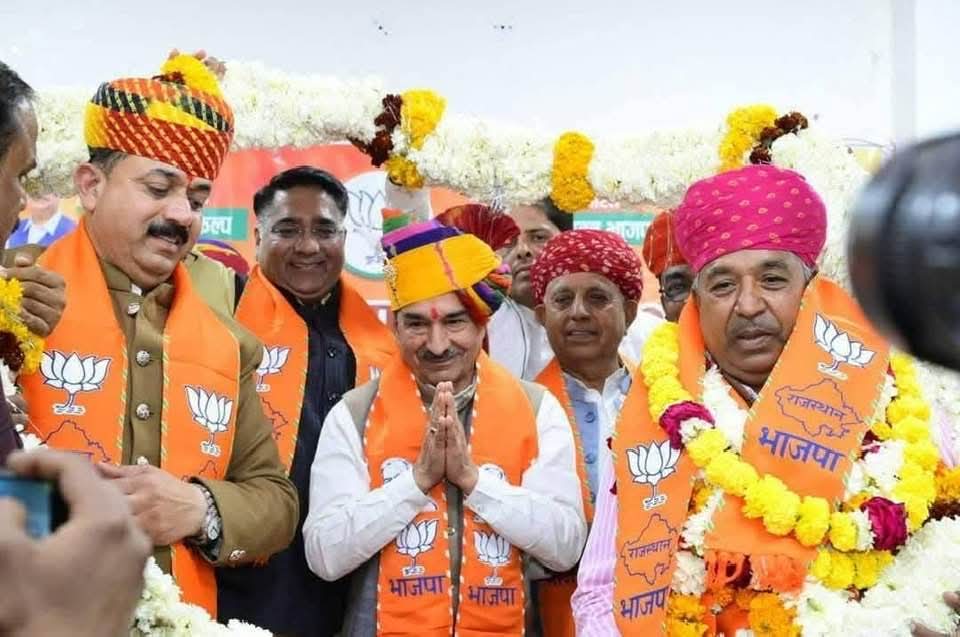 Odt3XTgMFnr5hfV's tweet photo. @BJP4Rajasthan लोकप्रिय मुख्यमंत्री श्री भजनलाल जी शर्मा और भाजपा राजस्थान सरकार का बहुत बहुत आभार एवं धन्यवाद । @BJP4Rajasthan @RajCMO @RajGovOfficial @BhajanlalBjp
#Rajasthsn https://t.co/dYsJ1Fq1Ck