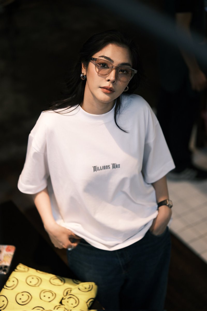 millyer99's tweet photo. I will love you year after year. And you will always be the hottest chapter in my life.
ALWAYS BY FAYE’S SIDE
#อยู่เคียงข้างFayeตลอดไป
#FayeWePromiseNotToGo
#FayePeraya
#MillionsMax
@malisorn00 https://t.co/9k4rDZW3Xi