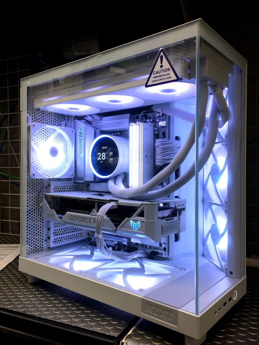 値下げ‼ゲーミング ミニタワーi7 4790 GTX970 SSD 水冷