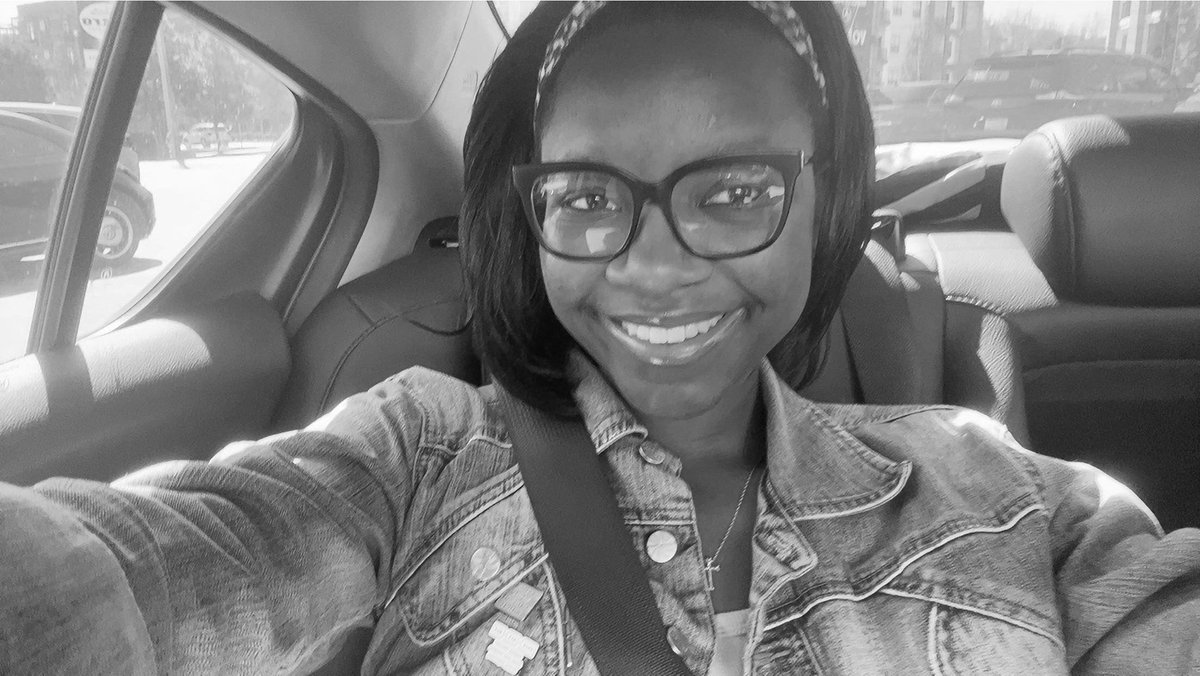 fearless630_'s tweet photo. My baby 😍 is graduating 🎓 in 77' 📆 more dayZ ♉🤎 #HUbound #NAHS #GaPeach #MyLyrik 🎶🌟 https://t.co/wmF8lU2z3D