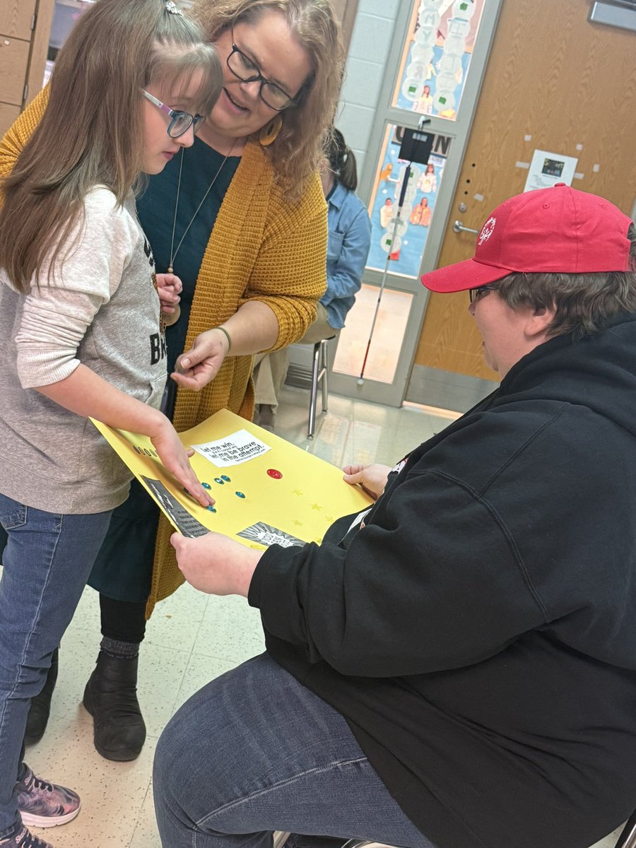 Mrs. Z’s Monarch Room Adventures tweet media