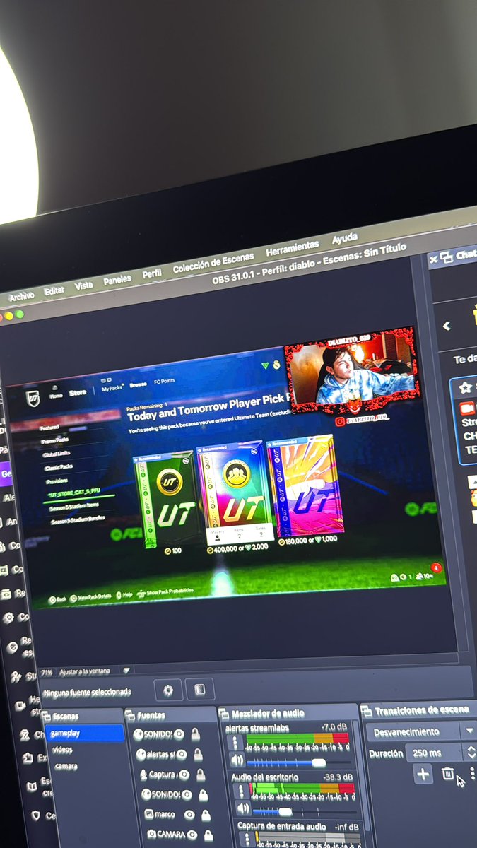 SI ENTRAN ABRO EL SOBRE 

twitch.tv/diablito_619

twitch.tv/diablito_619