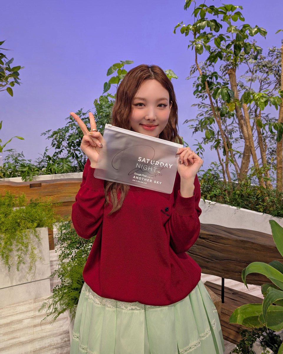 ANOTHER SKY | アナザースカイ (@anothersky_ntv) on Twitter photo \🎁視聴者プレゼント🎁/
#TWICE の #ナヨン さんサイン入り
番組特製「サタデーナイト・クリアケース」を
抽選で3名様にプレゼント🎶
*クリアケースは非売品です。
✅応募方法
①<a href="/ANOTHERSKY_NTV/">ANOTHER SKY | アナザースカイ</a> をフォロー
②こちらの投稿をリポストで応募完了
〆切は3月15日(土)の正午まで⏰ \🎁視聴者プレゼント🎁/
#TWICE の #ナヨン さんサイン入り
番組特製「サタデーナイト・クリアケース」を
抽選で3名様にプレゼント🎶
*クリアケースは非売品です。
✅応募方法
①<a href="/ANOTHERSKY_NTV/">ANOTHER SKY | アナザースカイ</a> をフォロー
②こちらの投稿をリポストで応募完了
〆切は3月15日(土)の正午まで⏰