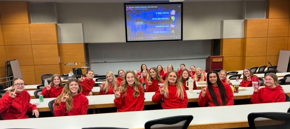 Coach Jasmine tweet media