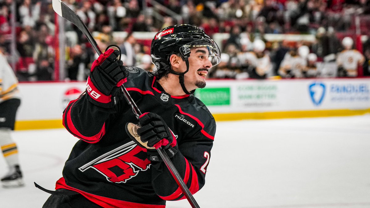 Carolina Hurricanes tweet media