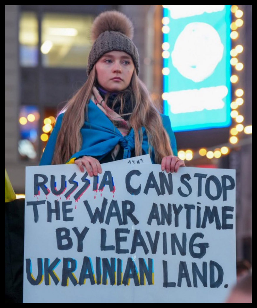 Wave a 🇺🇦 if you stand with Ukraine! 🇺🇦

#RussiaMustLeave #SlavaUkraini 💪🇺🇦