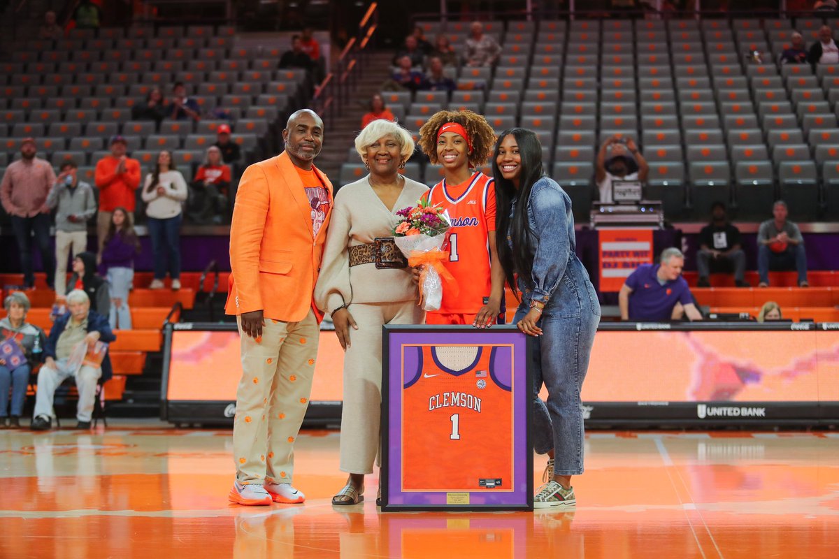 Brandon Dunn tweet media