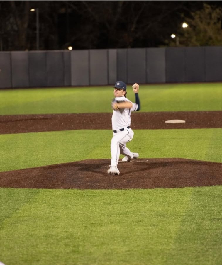 Forrest Davis tweet media