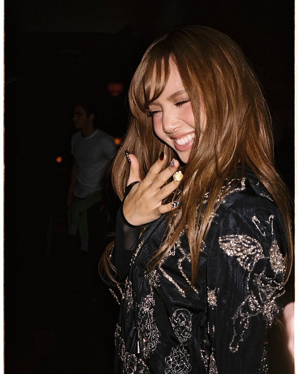 🚨 less than 2 HOURS LEFT! 🚨

STREAM AND BUY ALTER EGO
STREAM AND BUY ALTER EGO
STREAM AND BUY ALTER EGO
STREAM AND BUY ALTER EGO
STREAM AND BUY ALTER EGO
#LISAxAlterEgo