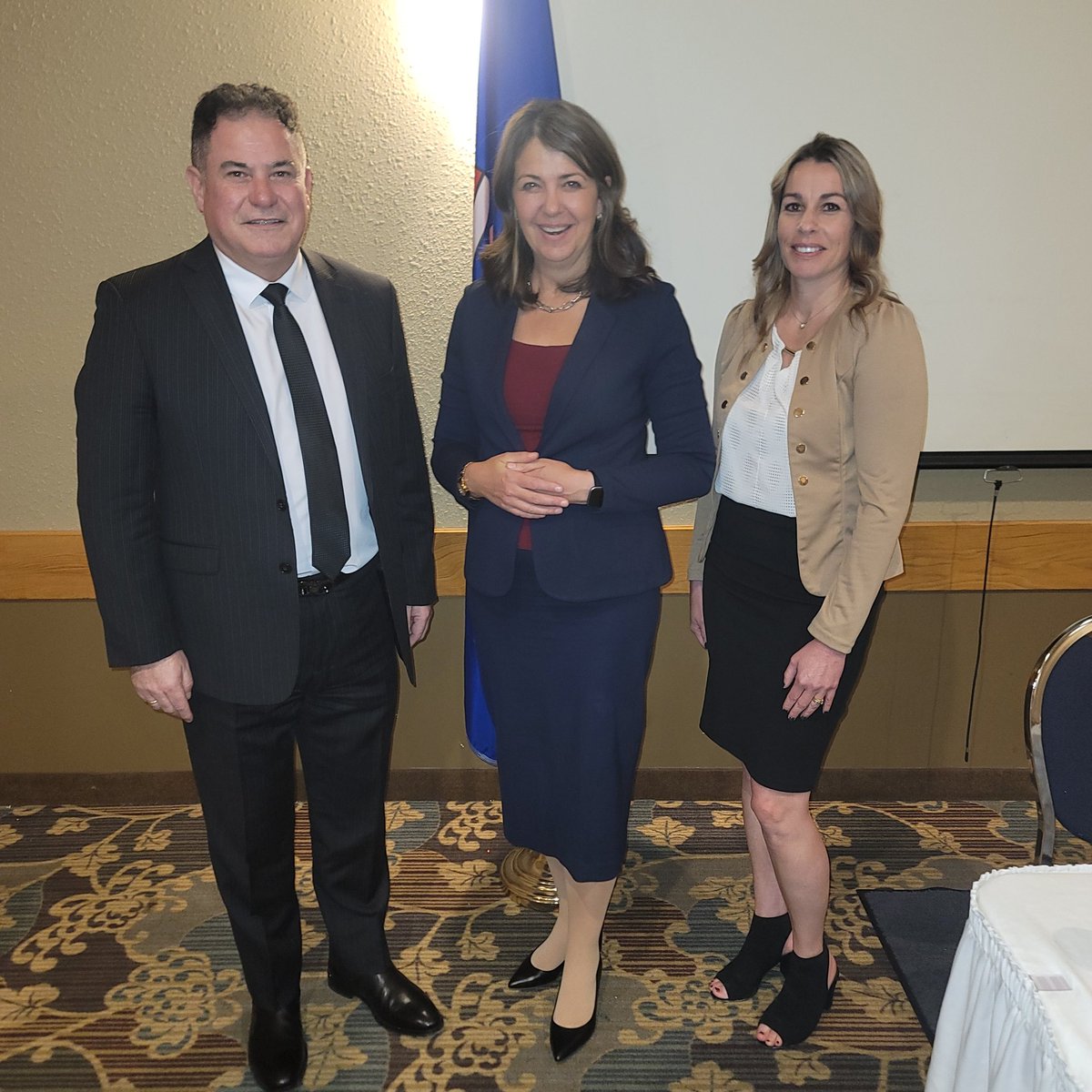 SaskExporter tweet media