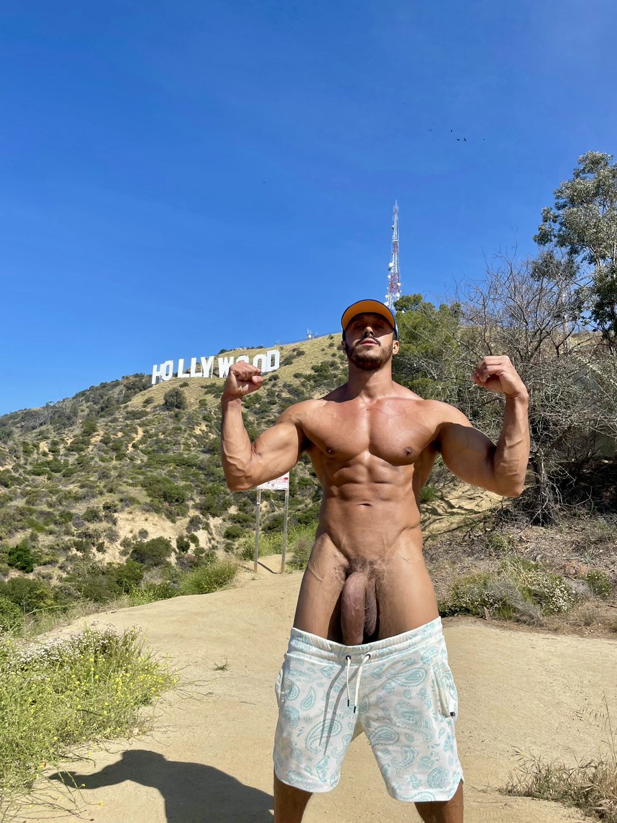 LA and Palm Springs next week. Who wants to get bred? 👇🏾
justfor.fans/DiegoBarros
onlyfans.com/dibarros1