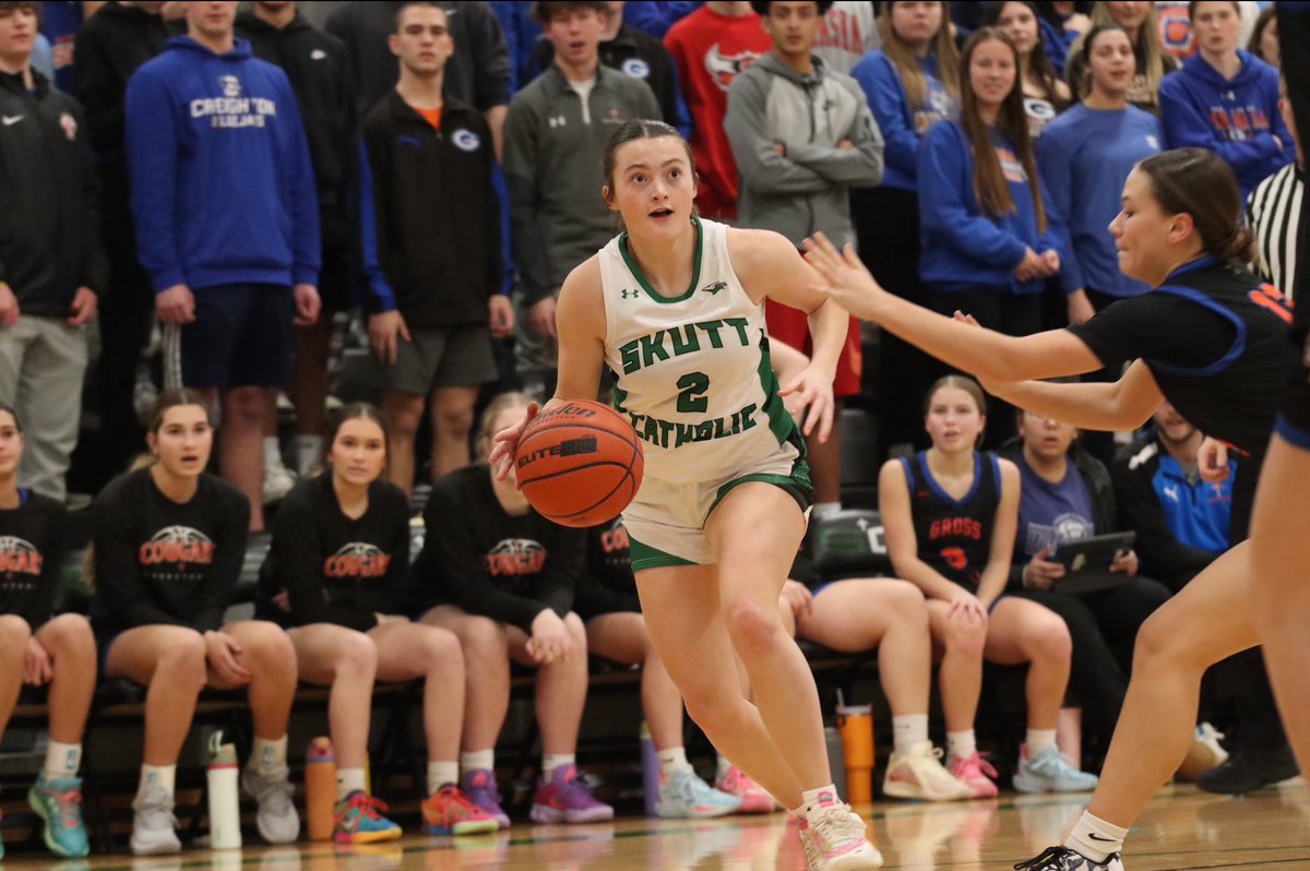 GIRLS BB STATE TOURNAMENT 🏀‼️
🆚 Bennington
⏰ 6pm
📍Pinnacle Bank Arena
⚪️⚪️WHITEOUT⚪️⚪️
*Don’t forget to buy your tickets!!*
ROLL HAWKS 🦅🦅💥