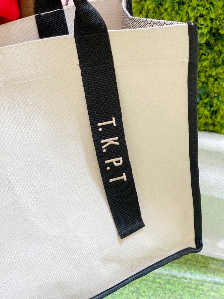 👜 ถือไปไหนก็คูล กระเป๋าสกรีนดีไซน์เก๋
ออกแบบเองได้ทุกสไตล์ กดสั่งได้เลย 💕

💚 สั่งซื้อสินค้า  <a href="/photobookth/">Photobook - ของขวัญ ปริ้นรูปถ่าย</a> (มี@)
หรือคลิกลิงก์ที่หน้า bio ได้เลยค่า

#photobookth #ของขวัญวันครบรอบ #ของขวัญวันเกิด #ของขวัญเซอร์ไพรส์แฟน #ของขวัญให้แฟน #ของขวัญแต่งงาน #ของขวัญทำเอง