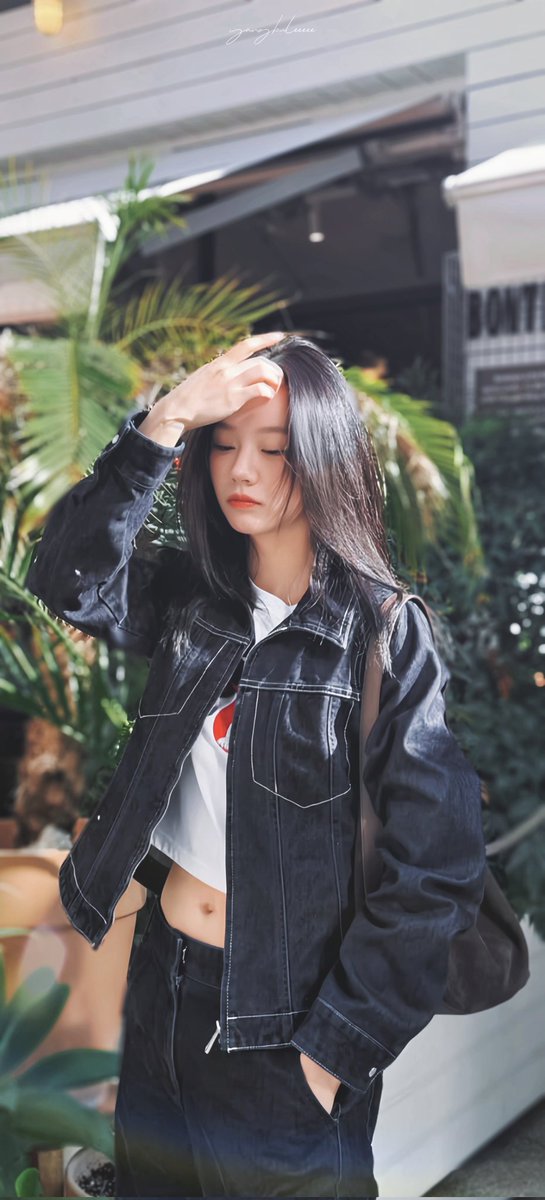 Light | Girl Rules will take over my life tweet media
