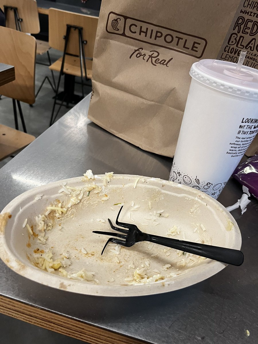 Mikewitallthebs's tweet photo. First time eating chipotle it was alright I guess https://t.co/mPrskgQRCO