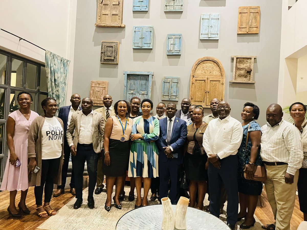 As we embark on this new journey together, we're reminded of the powerful message from RI President Elect Mário César Martin de Camargo: "Unite for Good” 🌎

Let's unite, let's serve, and let's make a greater difference in our communities!

#UniteForGood 
#ServiceAboveSelf