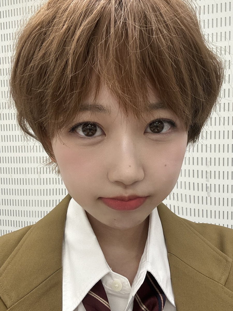 Post by 松本かれん( FRUITS ZIPPER ) on X: 先輩…ぼく…🥺