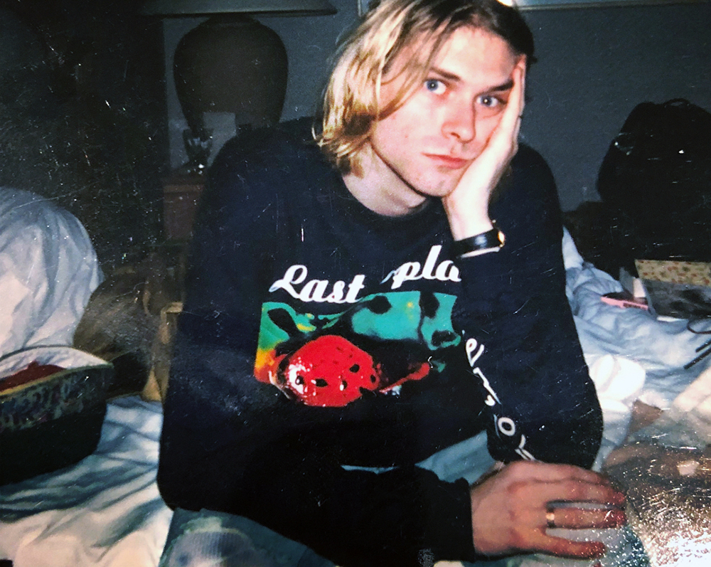 hourly_cobain's tweet photo. https://t.co/af9RcfvBaG