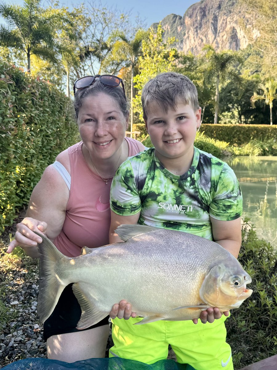 Meg got in on the pacu action too (although she let Milo have the end with the teeth 😂)
#takeyourkidsfishing #makeitfun ✌️

#fishing #getfishing #fishingfamily #fishingkids #fishinglife