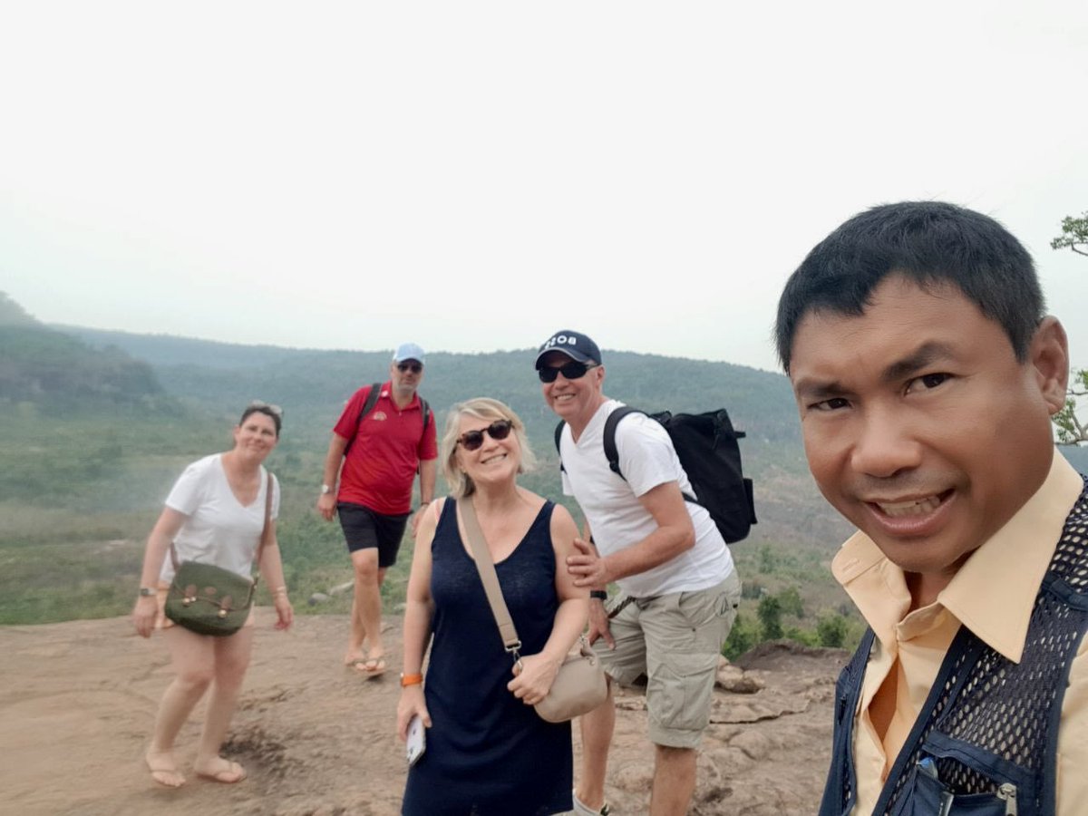 TabiBayon's tweet photo. Cool destination tours of : floating village &amp; Waterfall Kulen mountain.
#tour 
#camboida 
#bayontabi https://t.co/TQCfXCeWl5