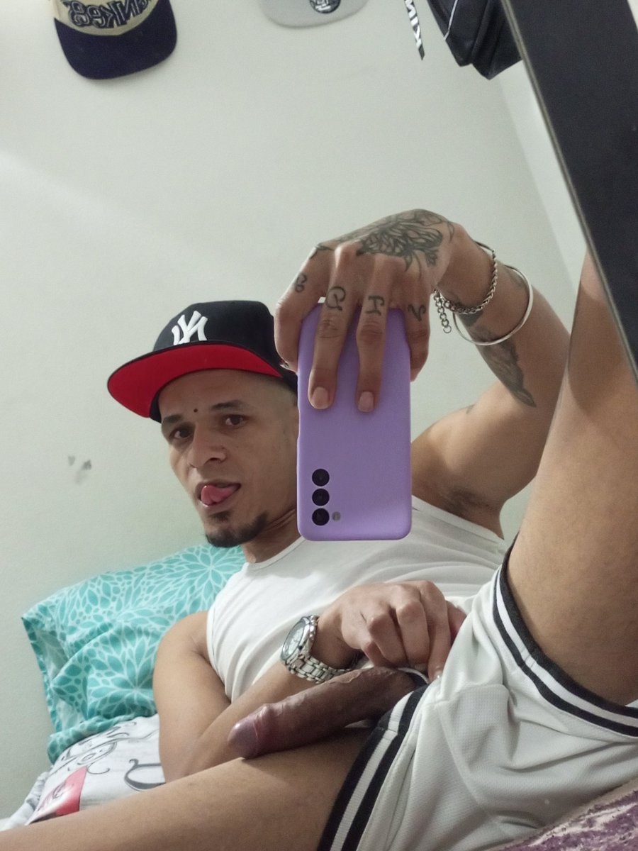 Oswaldo Azuaje (@elflacohot1993) on Twitter photo 