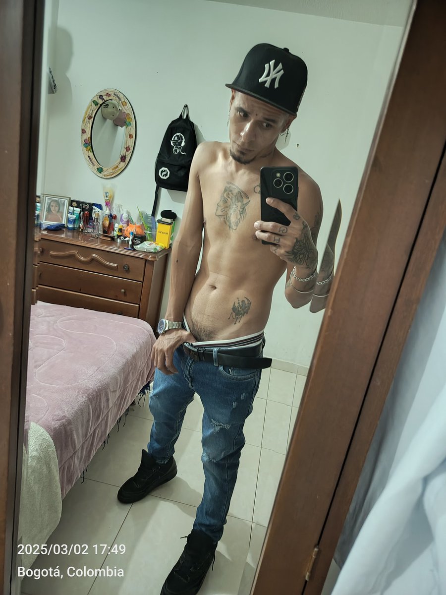 Oswaldo Azuaje (@elflacohot1993) on Twitter photo 