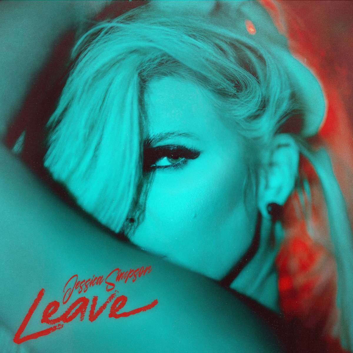“Leave” is OUT everywhere tonight at midnight. It feels good to finally share this piece of my heart with y’all. 
#NashvilleCanyon ❤️‍🩹