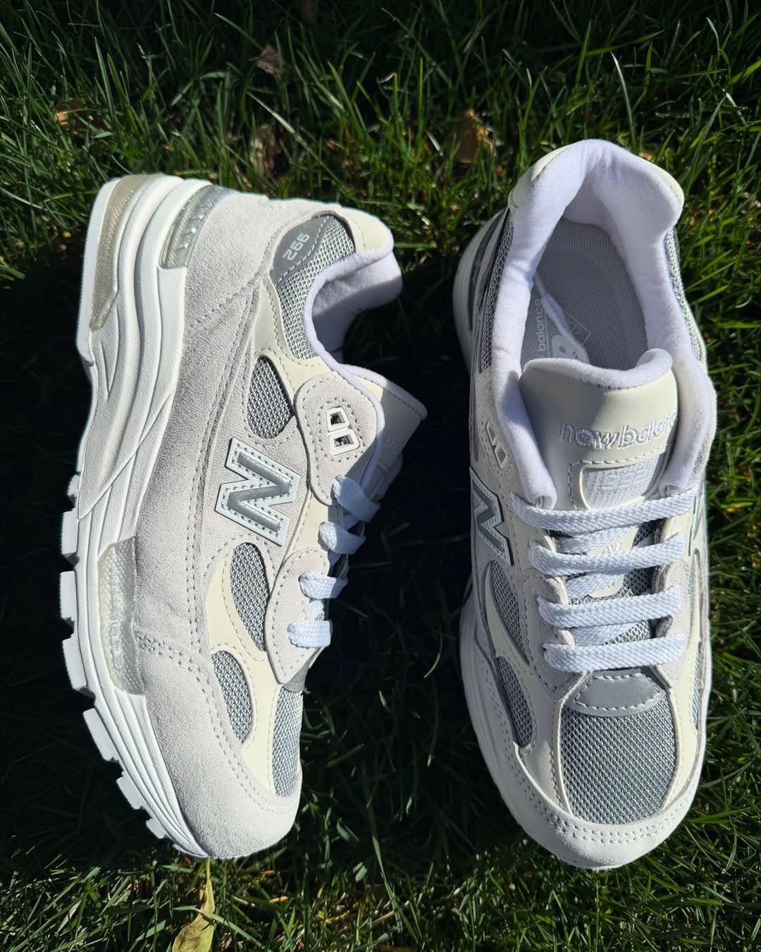 【NEW BALANCE】ニューバランス★NBNTF2W422★ホワイト 海外販売中】ニューバランス M992 ホワイト (M992WL